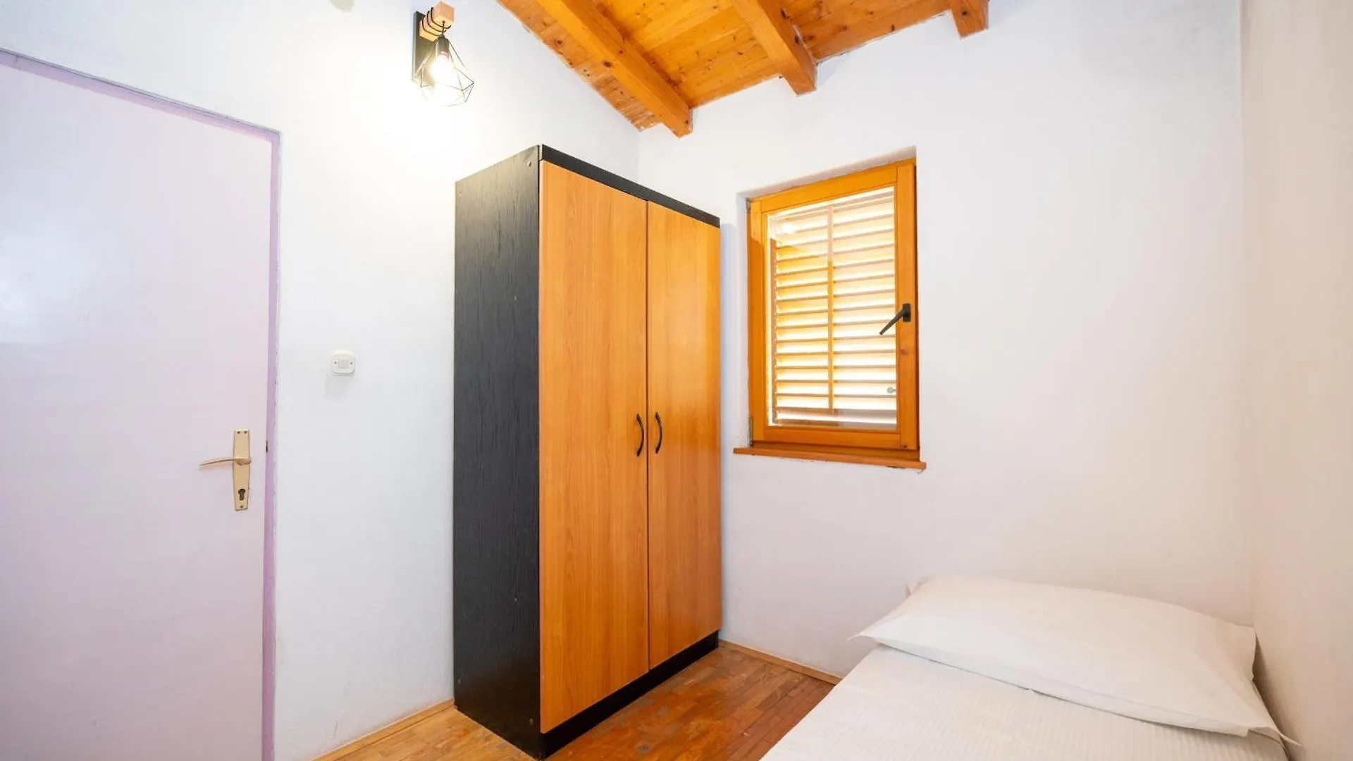 Holiday home Secluded Fisherman'S Cottage Cove Jaz - Telascica, Dugi Otok - 8143 Sali